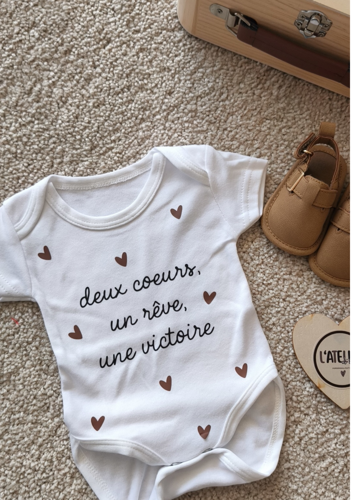 Body Deux coeurs, un rêve, une victoire - Taille 1 Mois manche courte