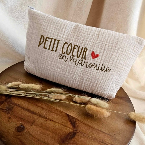Trousse beige - Petit cœur en vadrouille