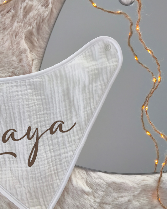 Bavoir triangle en gaze de coton - Blanc