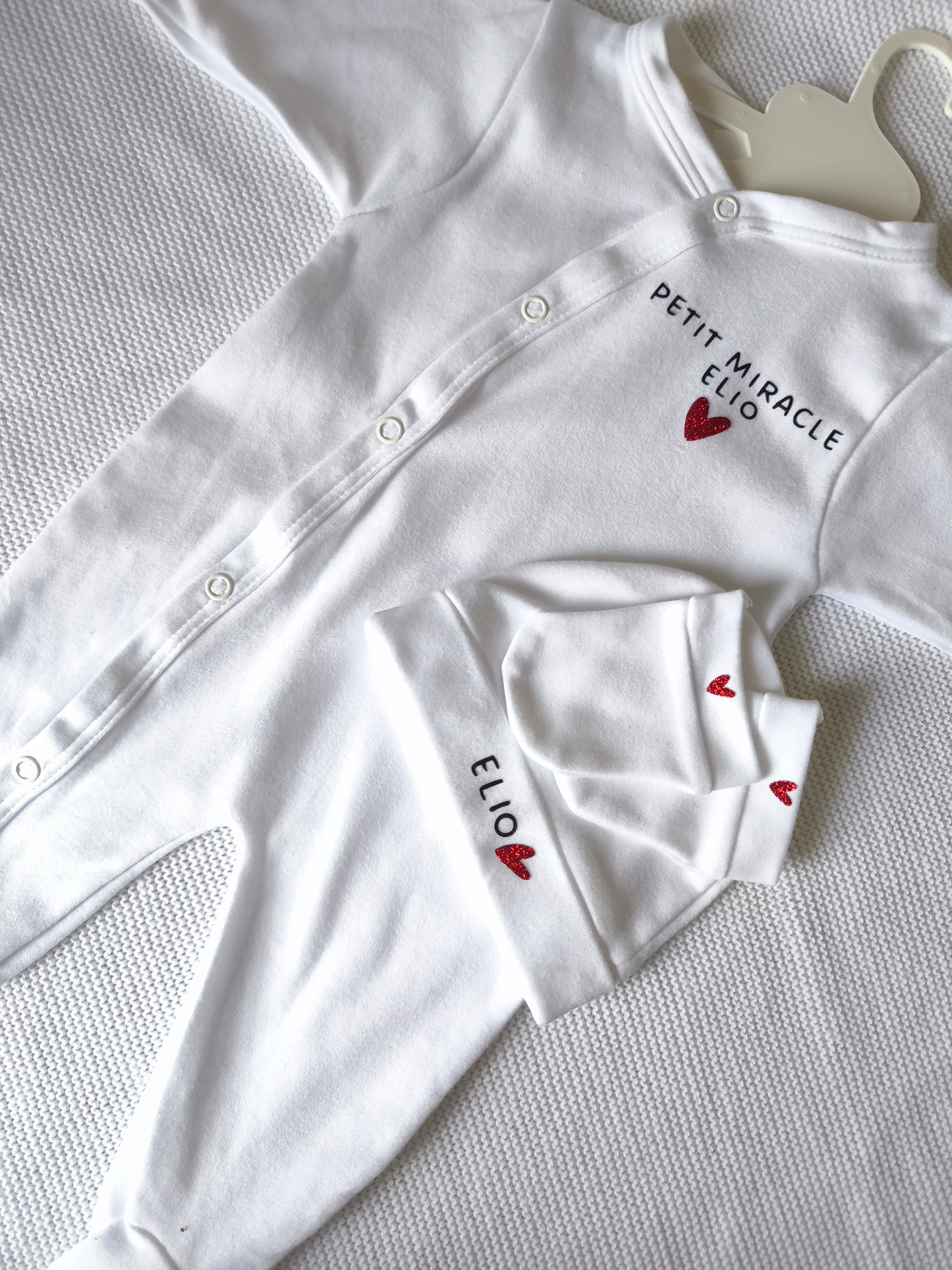 Ensemble Petit Miracle : Pyjama - Bonnet - Moufles