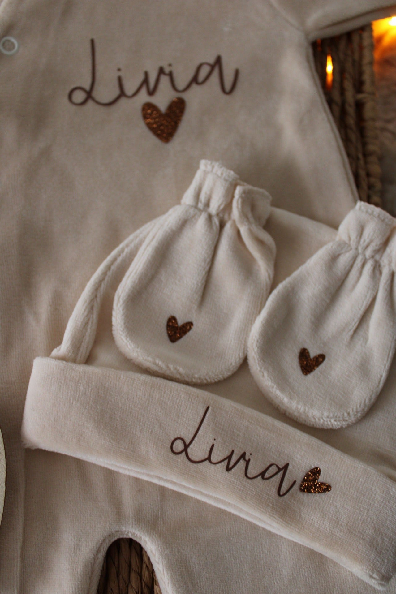 Pyjama velours 3 Pièces - Prénom sur le bonnet - Camel