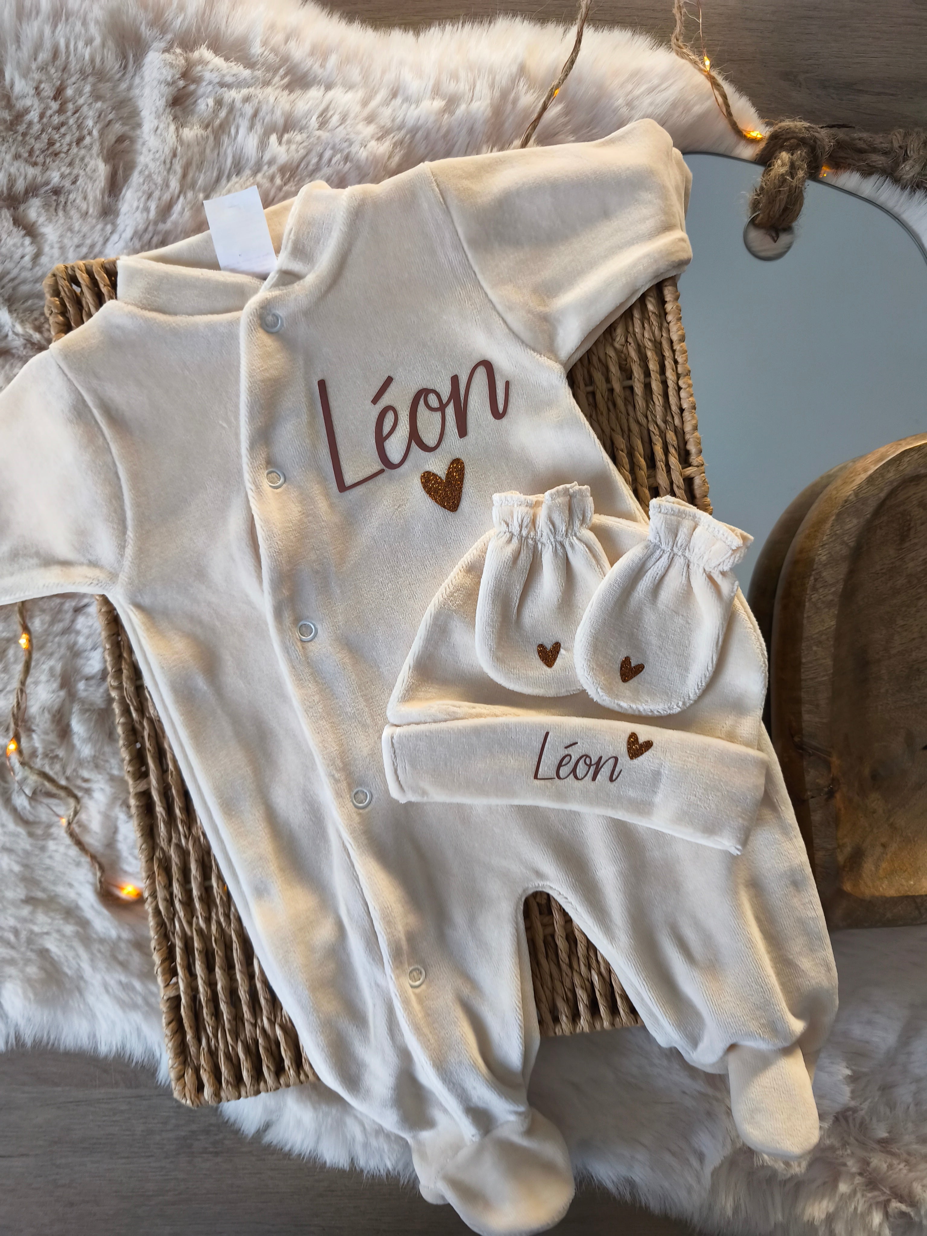 Pyjama velours 3 Pièces - Prénom sur le bonnet - Camel