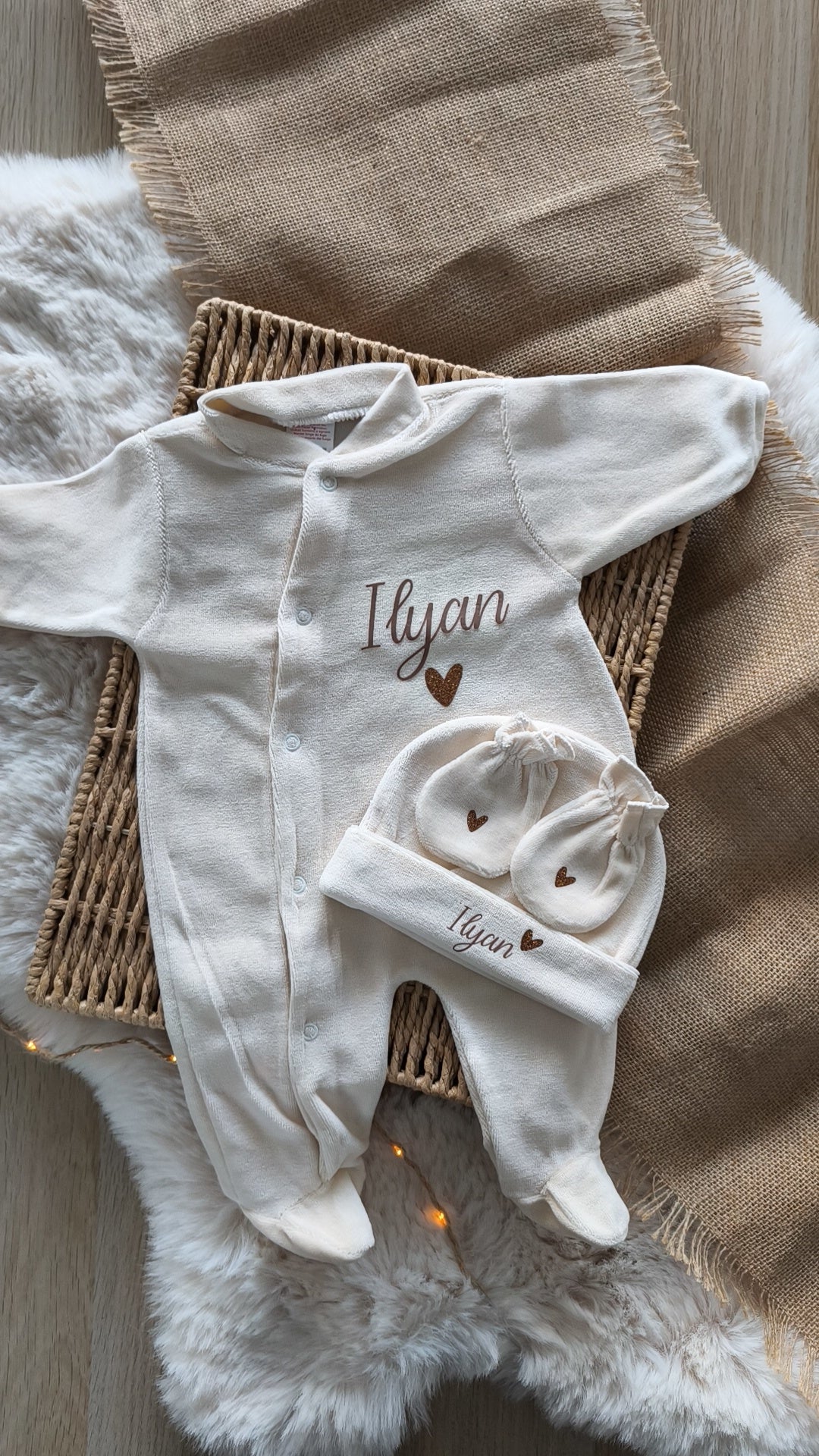 Pyjama velours 3 Pièces - Prénom sur le bonnet - Camel