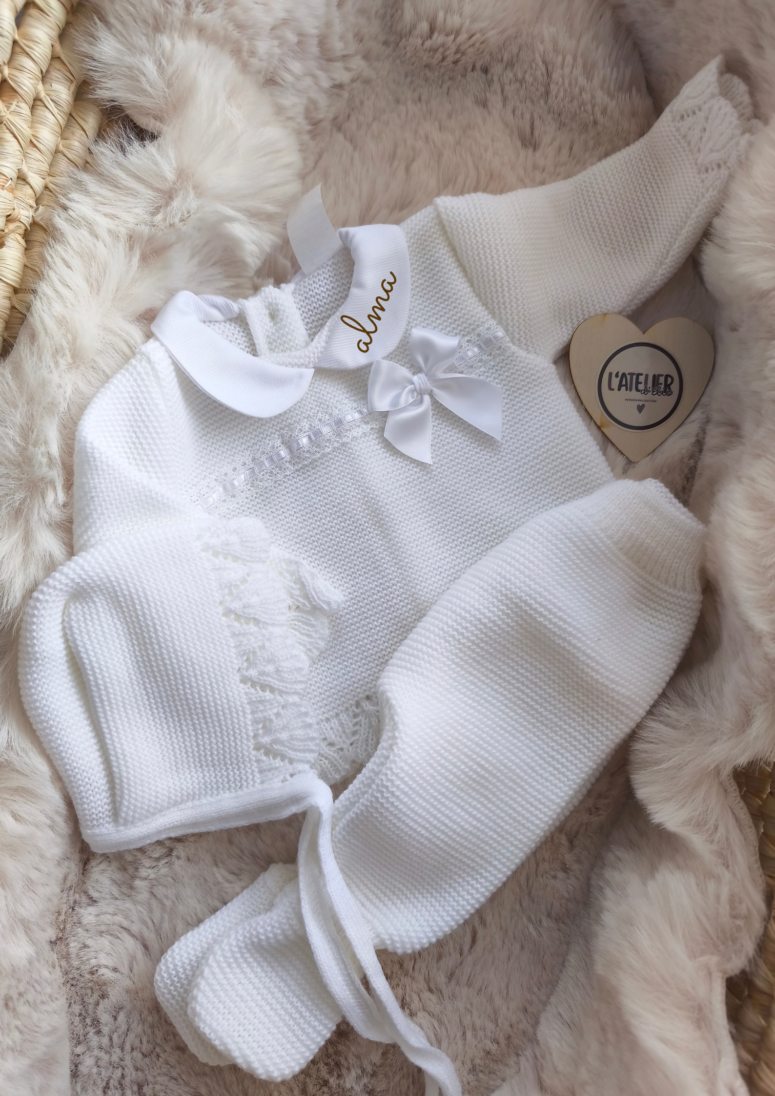 TENUE DE NAISSANCE 0/3 MOIS - Blanc avec noeud