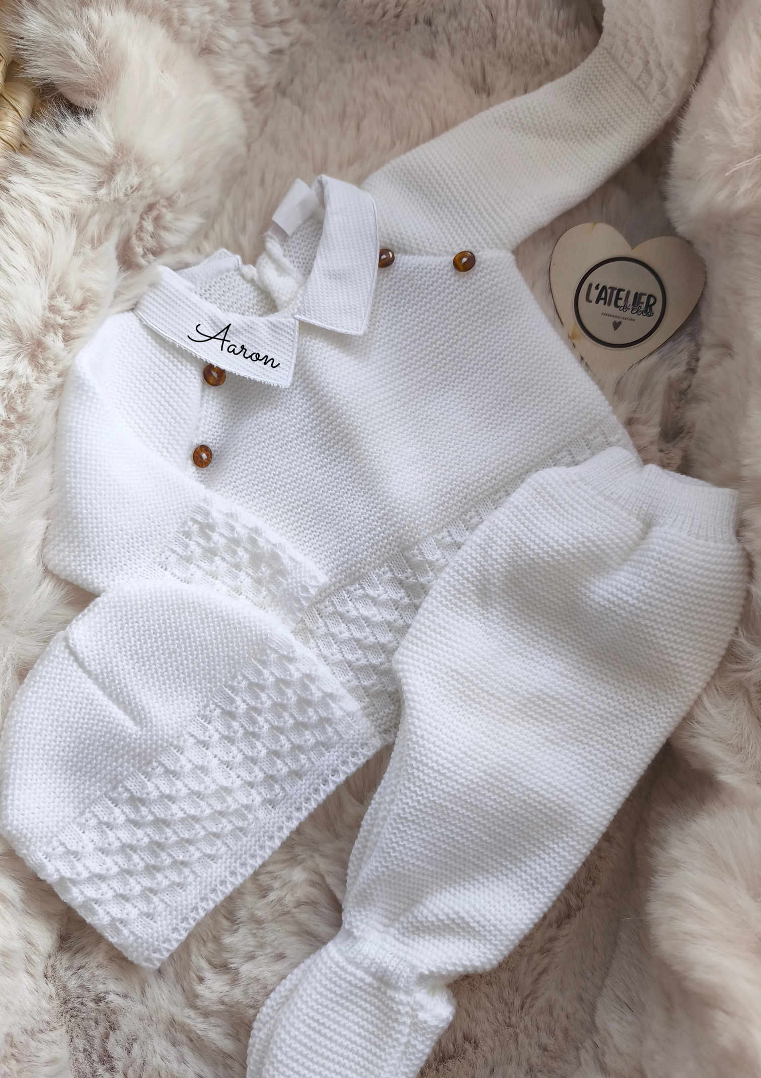 TENUE DE NAISSANCE 0/3 MOIS - Blanc avec boutons