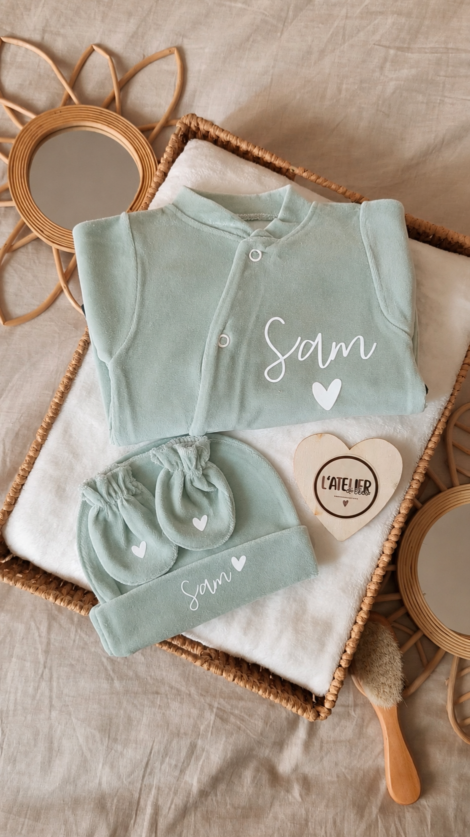 Pyjama en velours - Grand prénom sur pyjama & bonnet