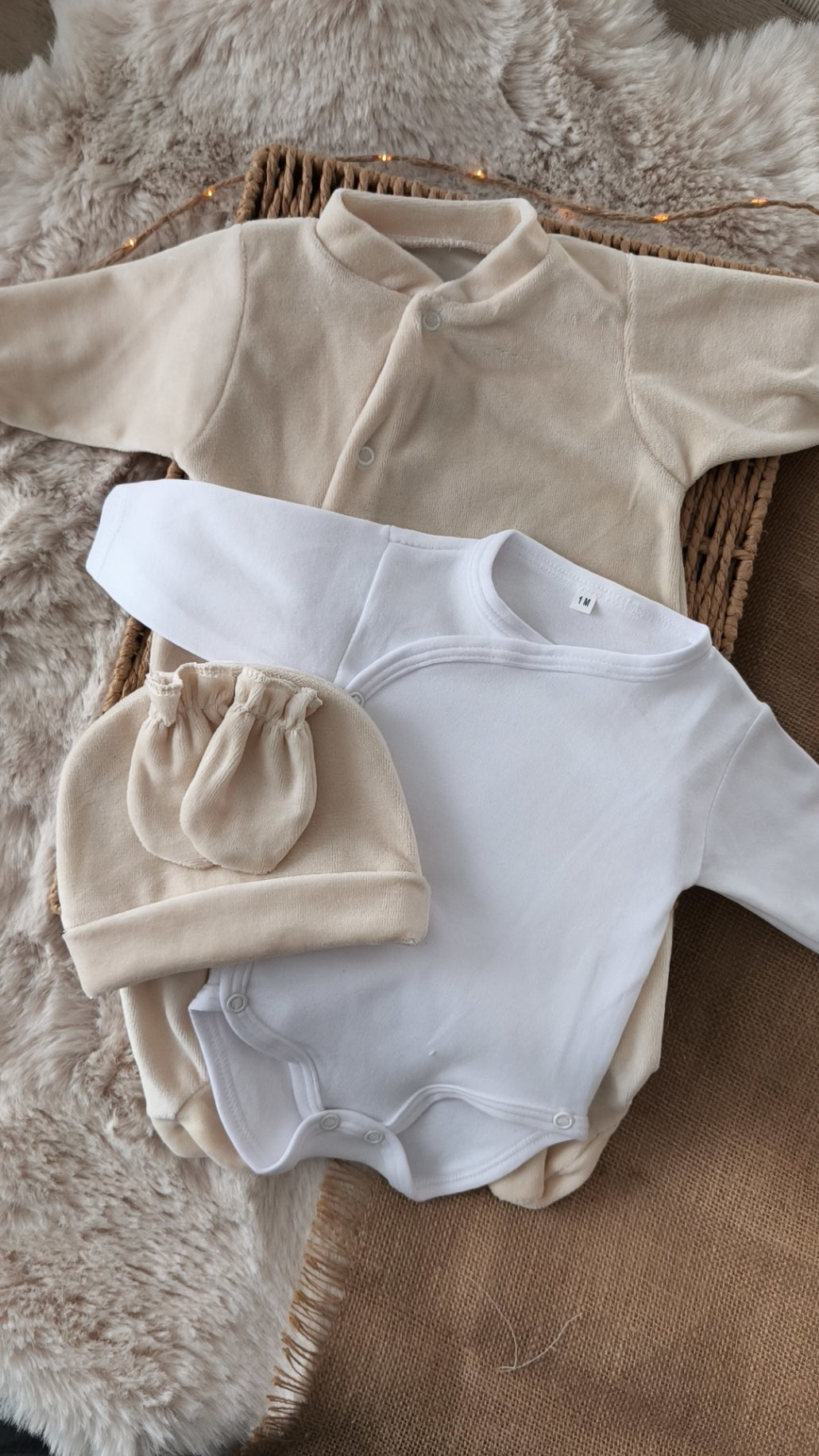 Ensemble en velours naissance - 4 Pièces