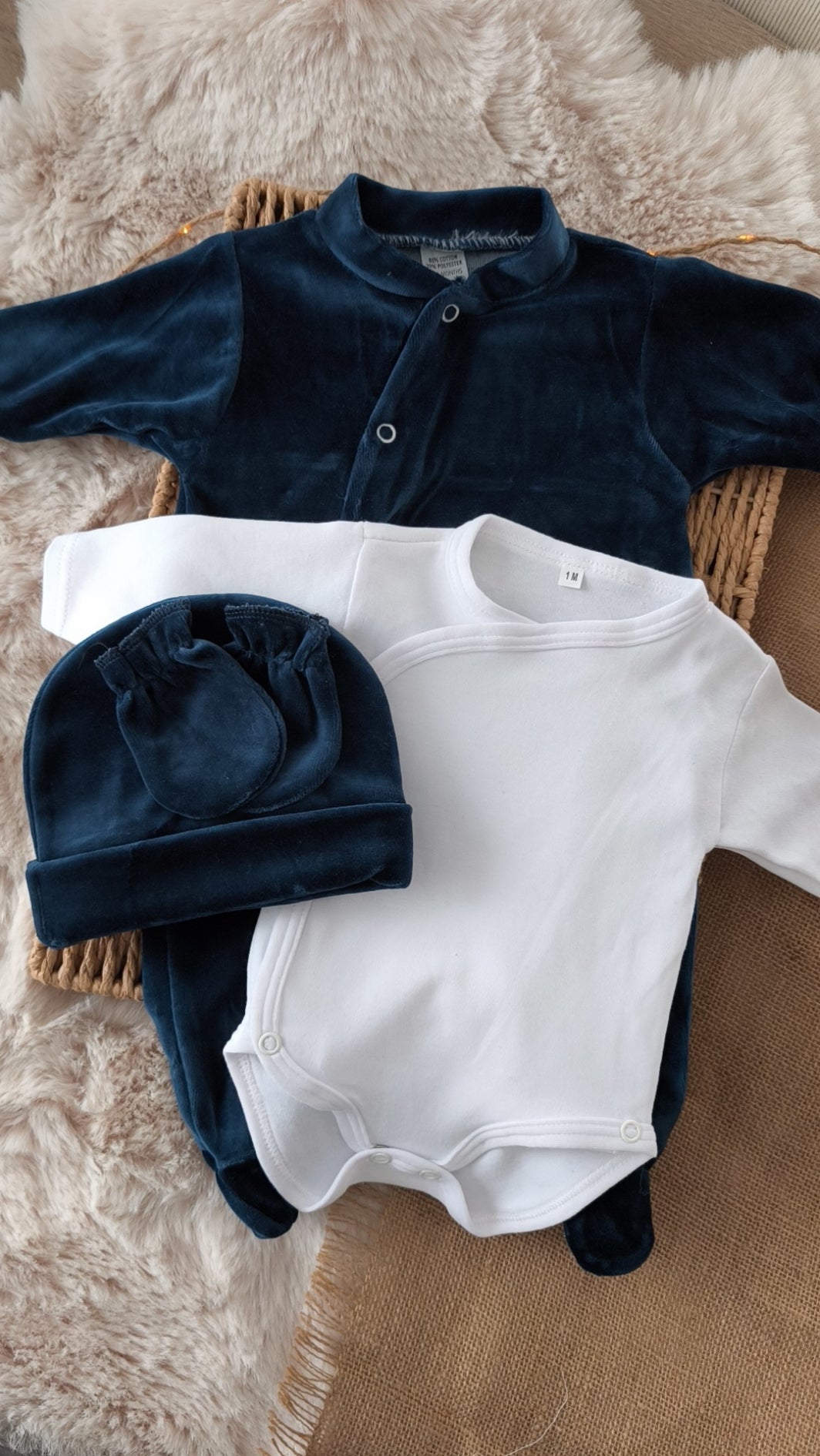 Ensemble en velours naissance - 4 Pièces