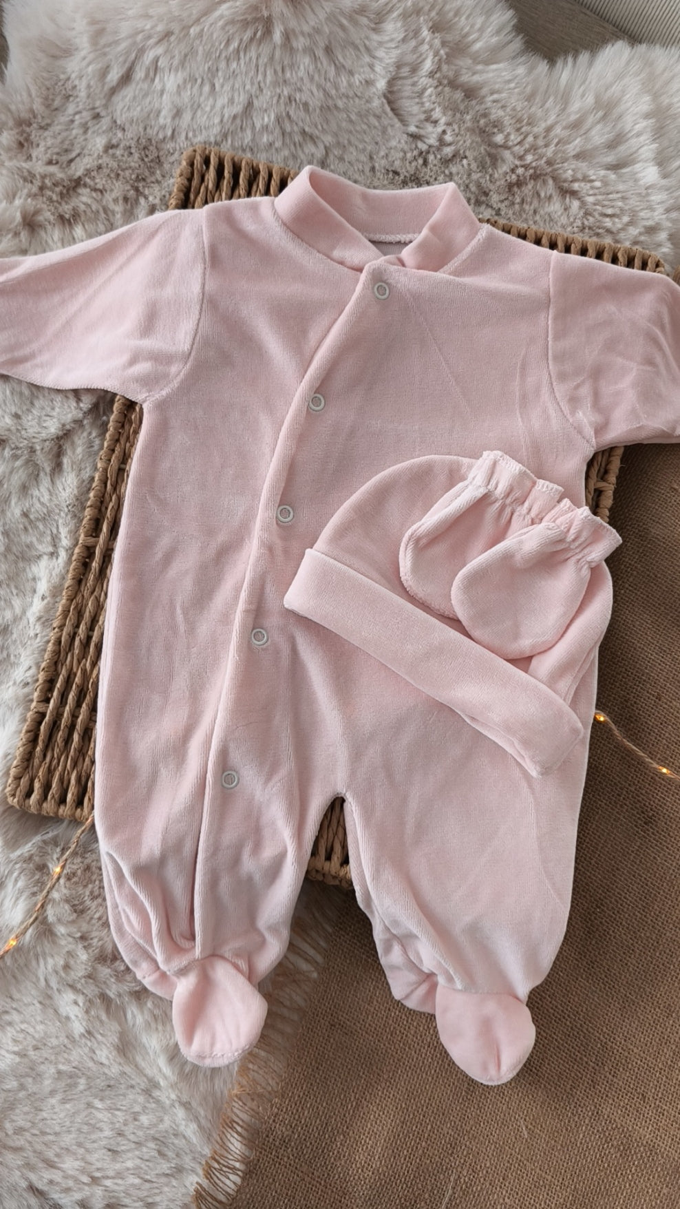 Pyjama en velours naissance - Grand prénom sur pyjama & bonnet