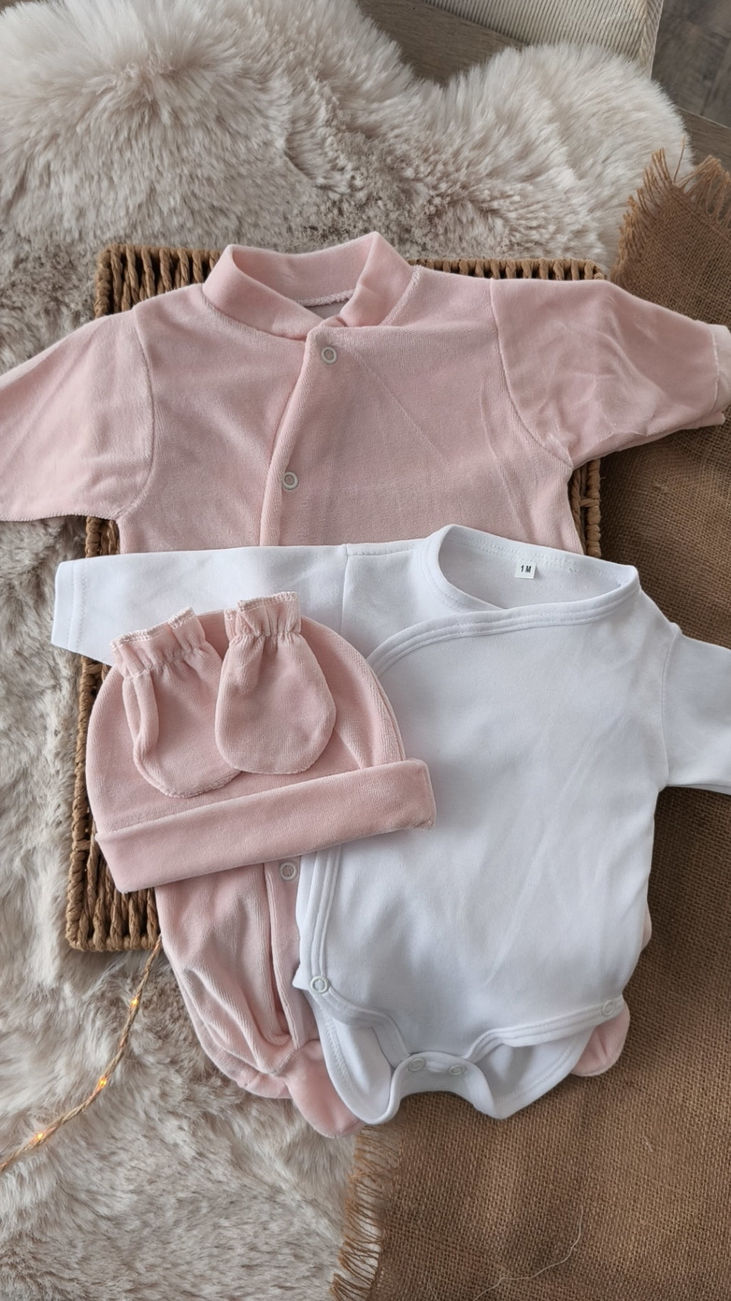 Ensemble en velours naissance - 4 Pièces