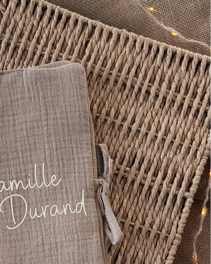 Livret de Famille - Gaze de coton Chocolat - Nom de Famille