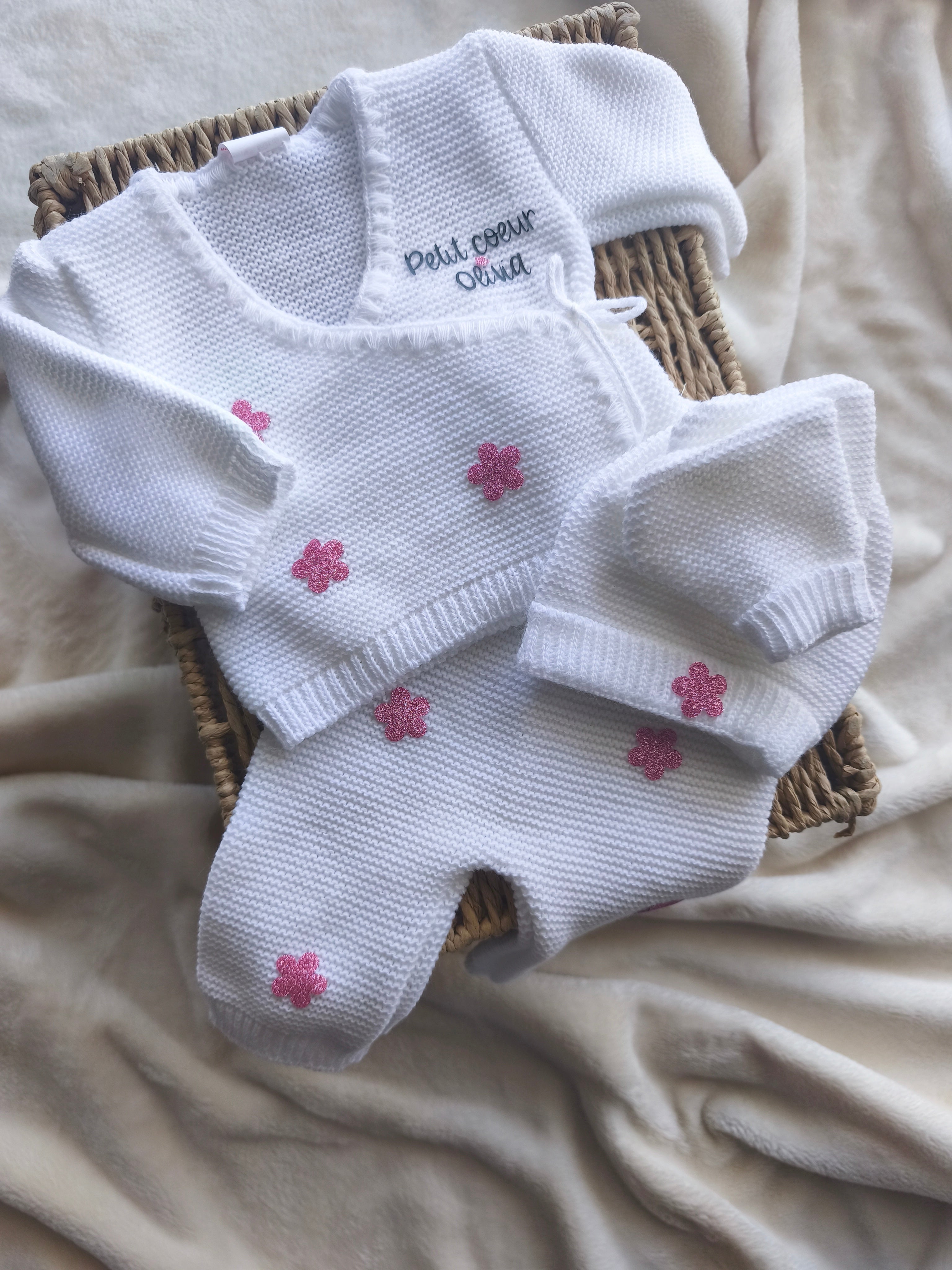 Ensemble Cache Cœur Fleurs - Personnalisable