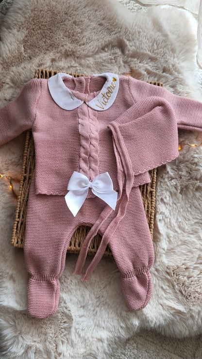 TENUE DE NAISSANCE 0/3 MOIS - Nœud Blanc