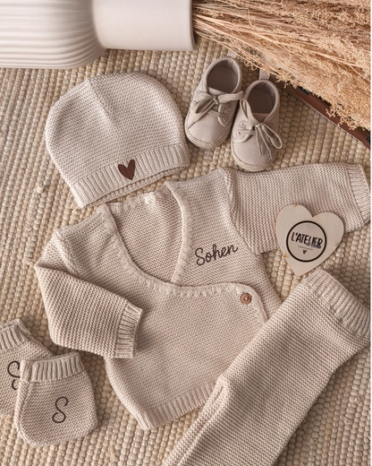 Tenue de naissance - Initial sur chaussons