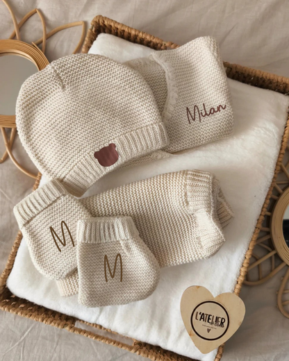 Tenue de naissance - Initial sur chaussons